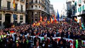 Imagen de la manifestación a favor de la Constitución en la Via Laietana de Barcelona / EFE