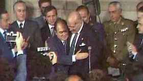 Jordi Pujol y Josep Tarradellas, durante la investidura del primero como presidente de la Generalitat en 1980