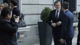 Mariano Rajoy, en una imagen de archivo antes de la sesión de investidura, una de las cuestiones que ha salido en el CIS / EFE