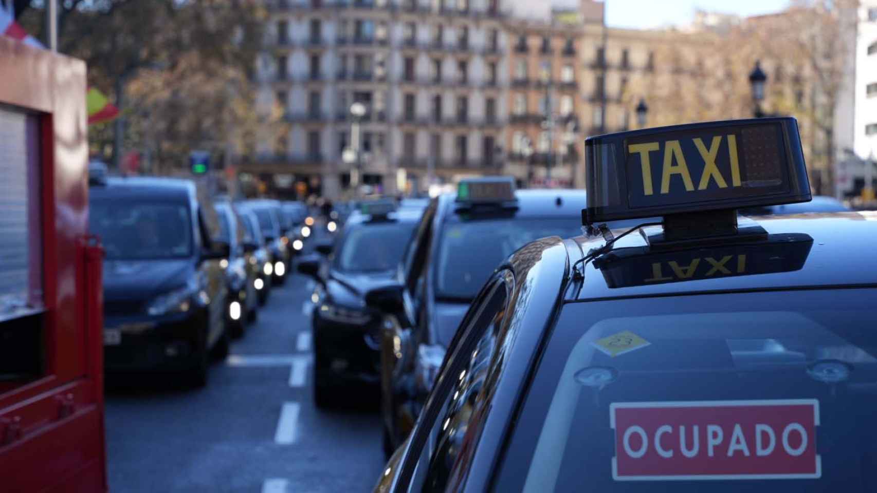 Taxis en Barcelona / Luis Miguel Añón (CG)