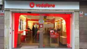 Entrada a una tienda de Vodafone / CG