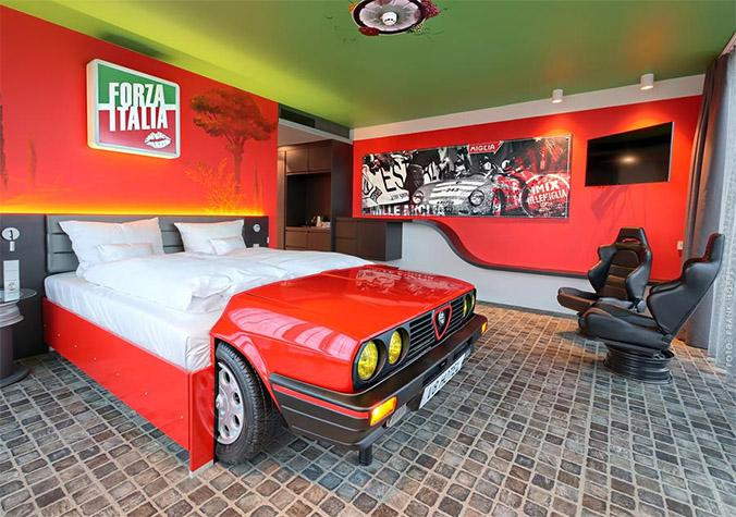 Habitación Forza Italia en V8 Hotel-Motorworld Stuttgart / V8 HOTEL-MOTORWORLD STUTTGART
