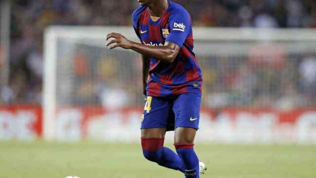 Una foto de Junior Firpo en su debut con el Barça / FCB