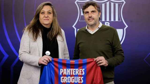 Elena Fort, vicepresidenta institucional del Barça, en la firma del convenio con Panteres Grogues / FCB