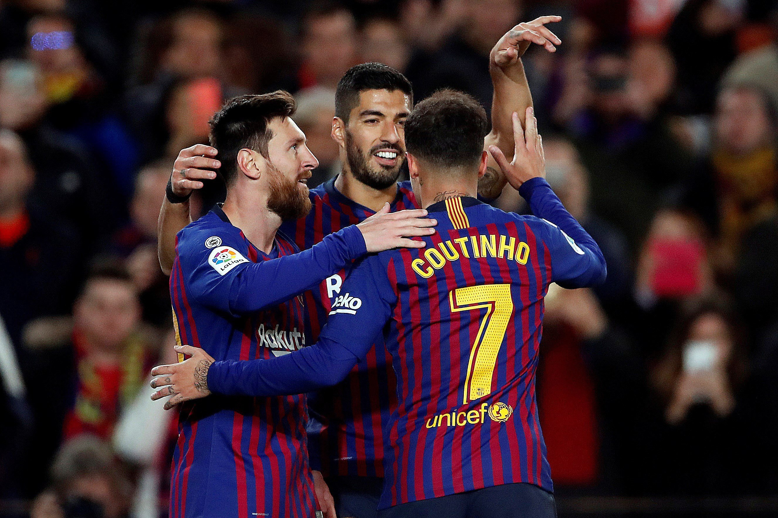 Coutinho, Messi y Luis Suárez celebran un gol en el Barça-Eibar / EFE