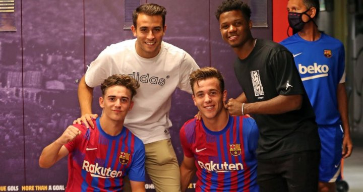 Éric, Ansu, Nico y Gavi en el vestuario azulgrana / FC Barcelona