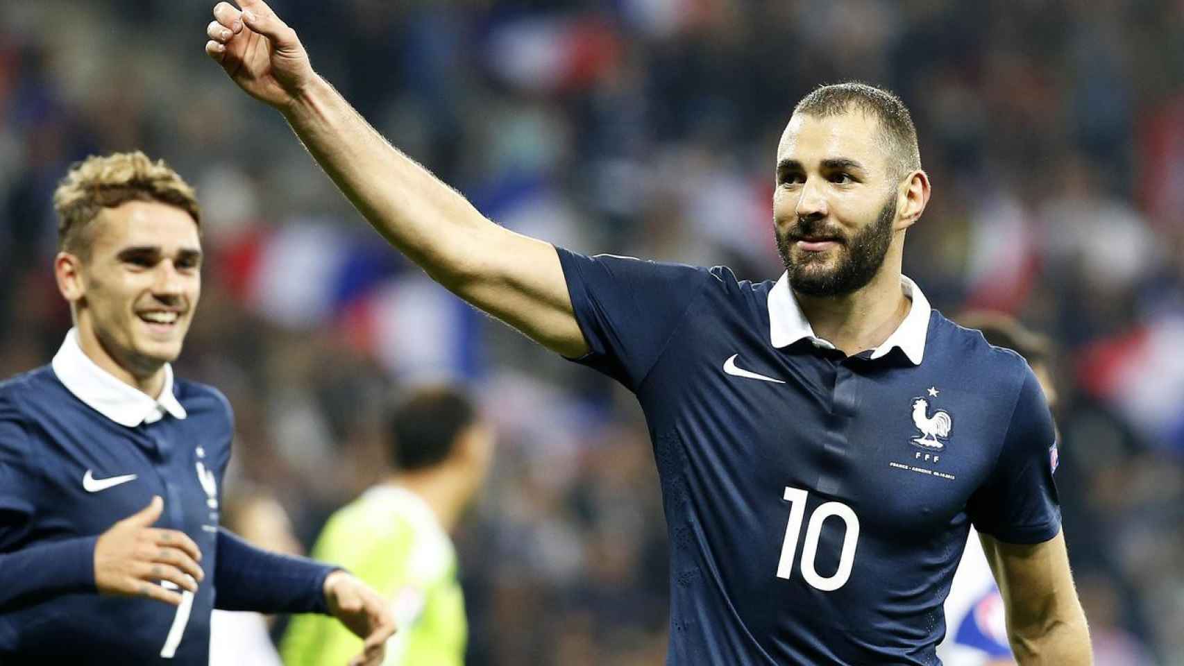 Karim Benzema celebra un gol con la selección francesa / EFE