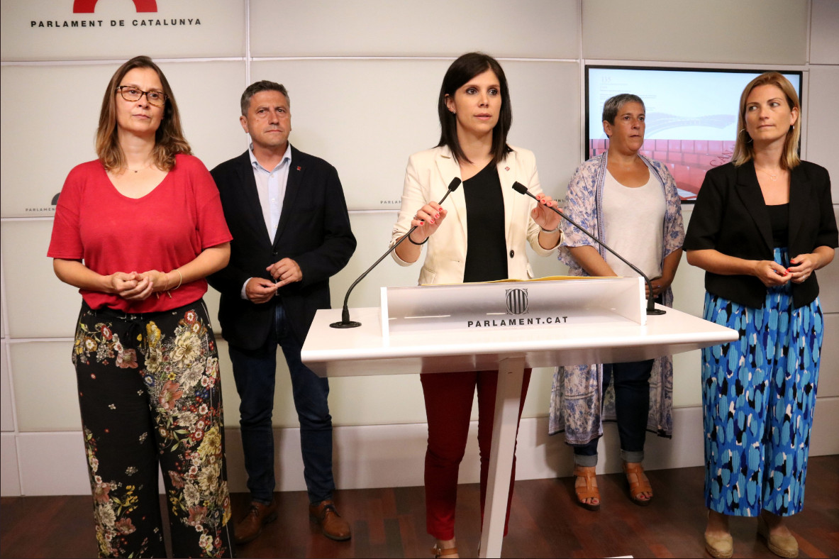 Marta Vilalta, portavoz de ERC, justificando la suspensión de Laura Borràs como presidenta del Parlament / CG