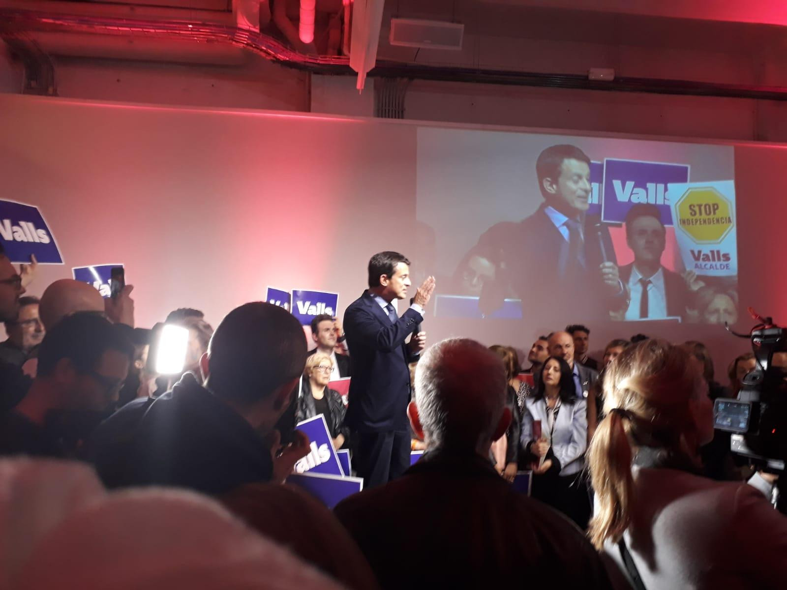 Manuel Valls en el acto de cierre de campaña