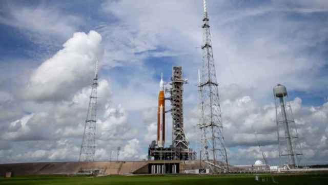 La NASA vuelve a cancelar el lanzamiento de Artemis por fugas en el depósito de combustible. Éste podría realizarse finalmente el lunes / NASA - Omicrono