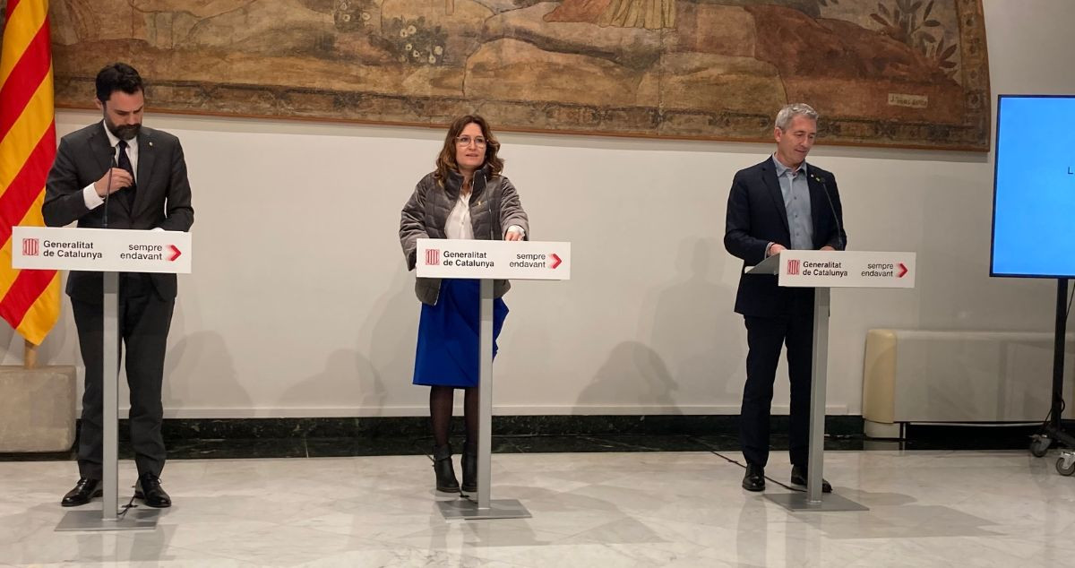 Los 'consellers' Roger Torrent, Laura Vilagrà y Josep Gonzàlez-Cambray / EUROPA PRESS