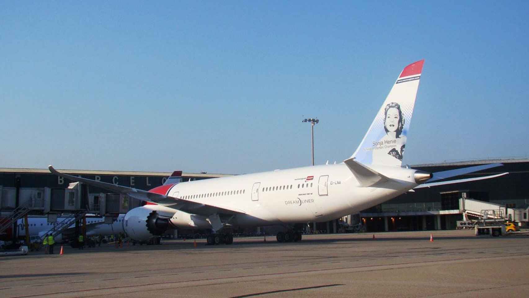 Una aeronave de Norwegian en el aeropuerto Josep Tarradellas Barcelona-El Prat / EP