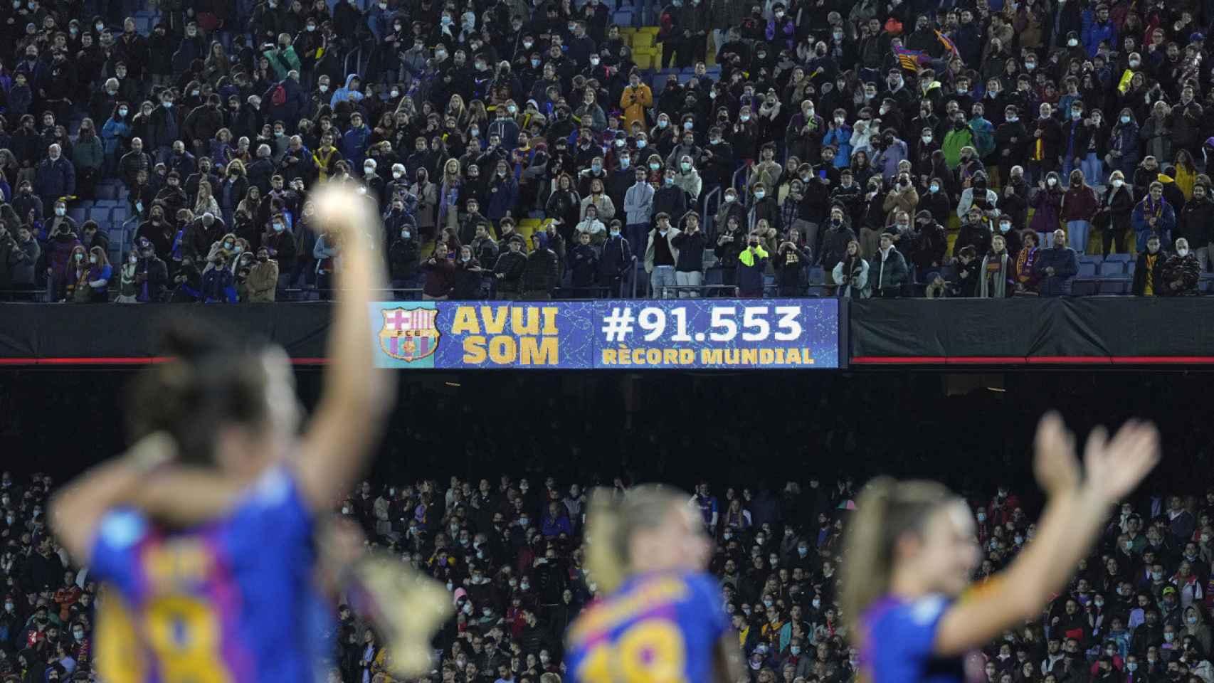 El Camp Nou, haciendo historia por el fútbol femenino / EFE