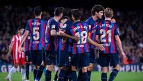 Los jugadores del Barça de Xavi festejan un gol en una jornada de la Liga / FCB