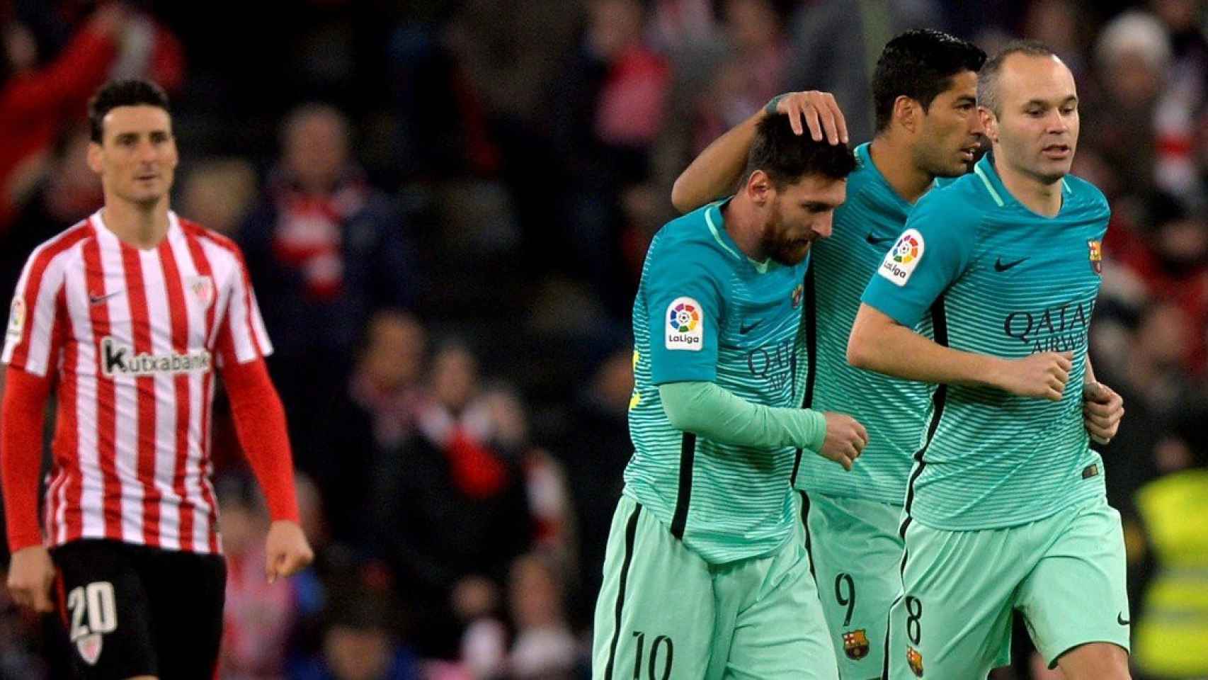 Leo Messi celebrando un gol en San Mamés la temporada 2017-18 / EFE