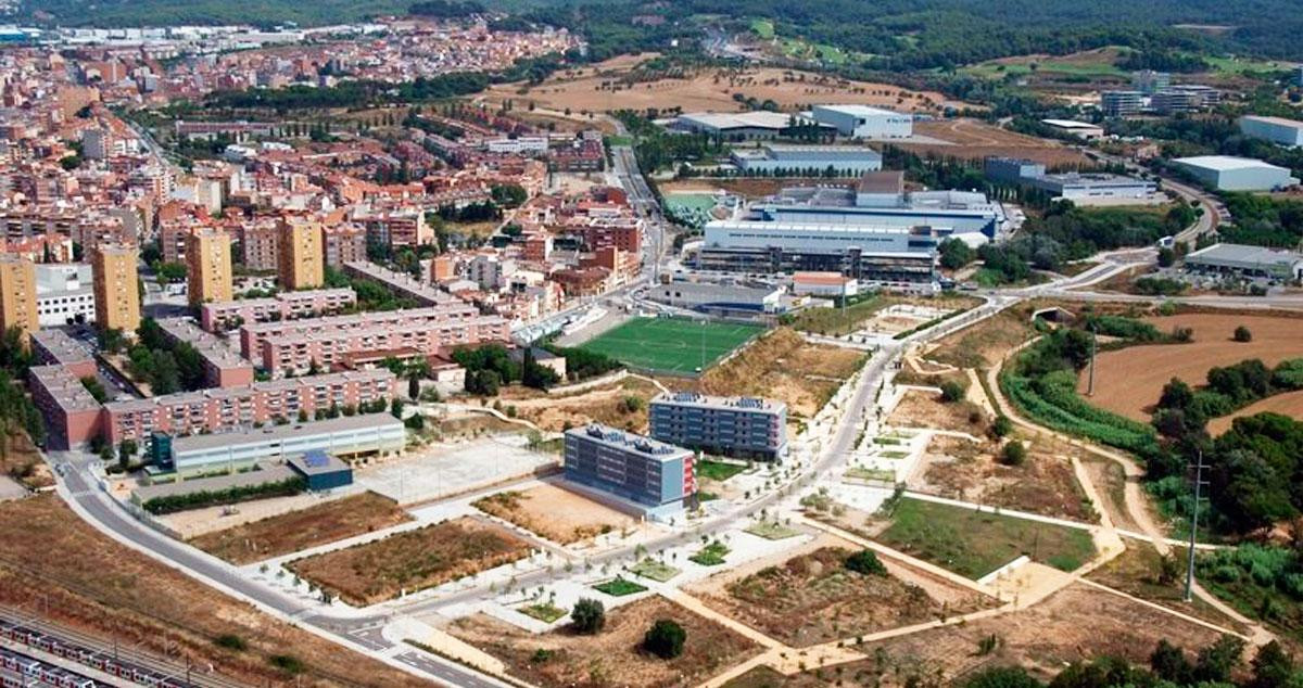 Polígono de Rubí (Barcelona) en el que Vitalia Home adquirió 2.300 metros de suelo para levantar una residencia: está parada / CG