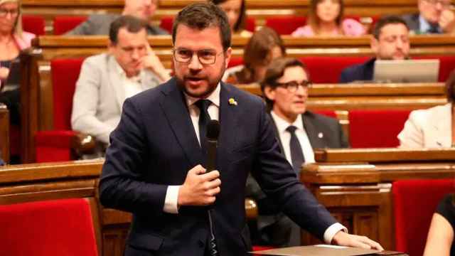 El presidente catalán, Pere Aragonès, en una intervención en el Parlament / EP