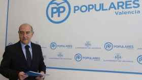 Alfonso Novo, portavoz del grupo municipal del PP de Valencia, ha cedido su cargo.