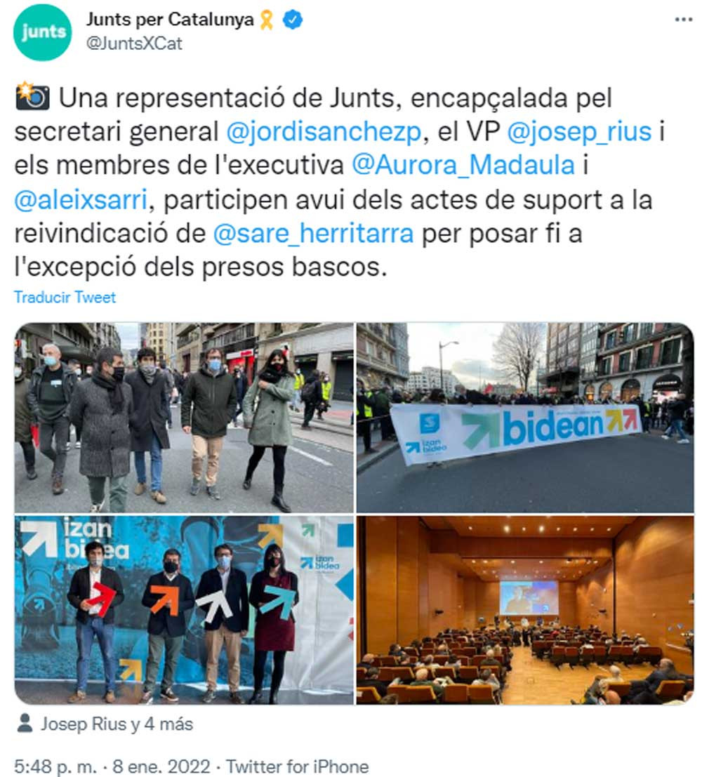 Los diputados de JxCat Aurora Madaula y Josep Rius, junto a los dirigentes de la formación posconvergente Jordí Sànchez y Aleix Sarri, en la manifestación por los presos de ETA en Bilbao / @JuntsXCat (TWITTER)