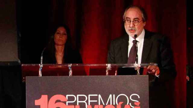 Dalmau Codina en los dieciseisavos premios de 'El Vigía'; la plantilla del diario se adhiere al concurso necesario