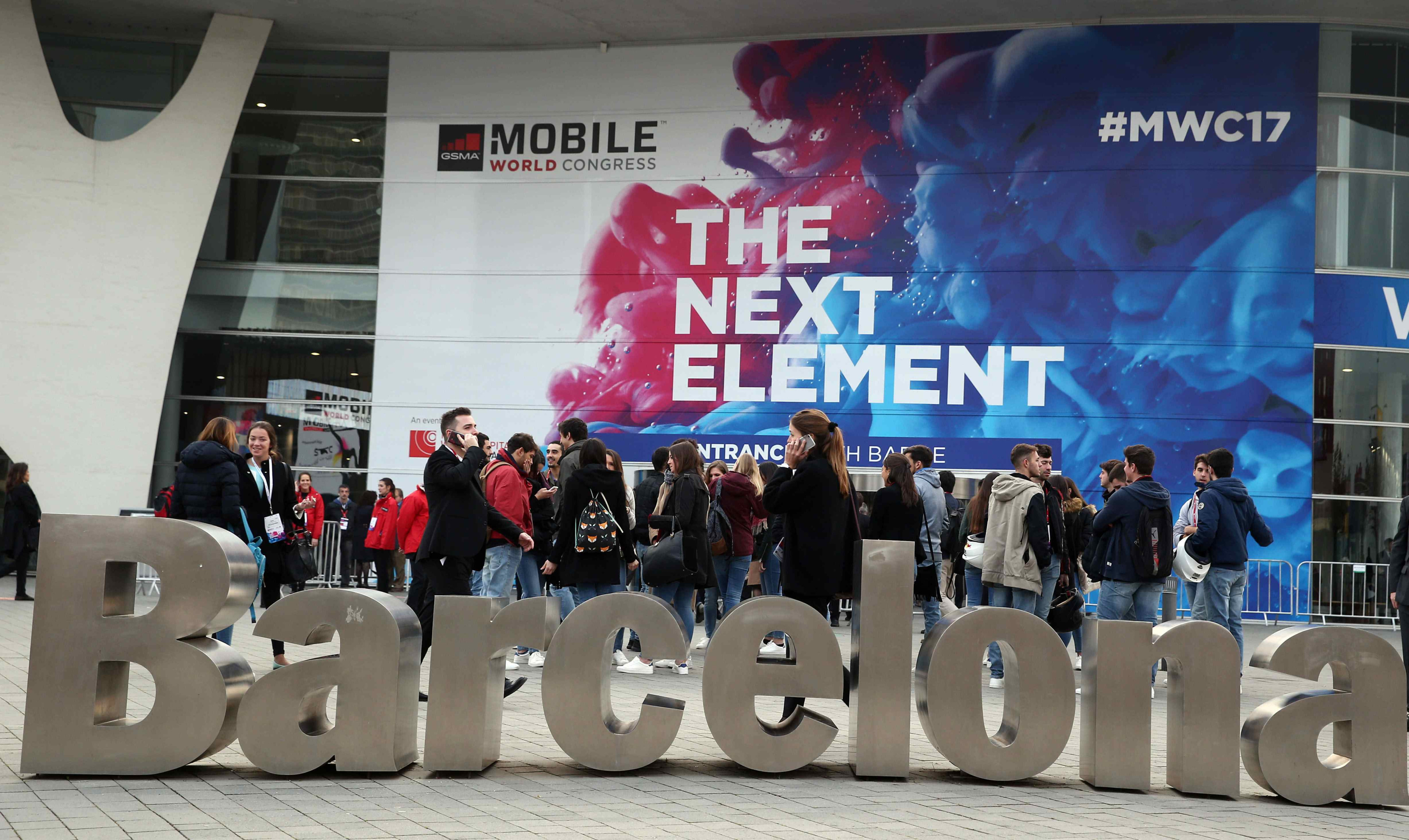 Imagen de la entrada al Mobile World Congress, en el recinto de la Feria de Barcelona / CG