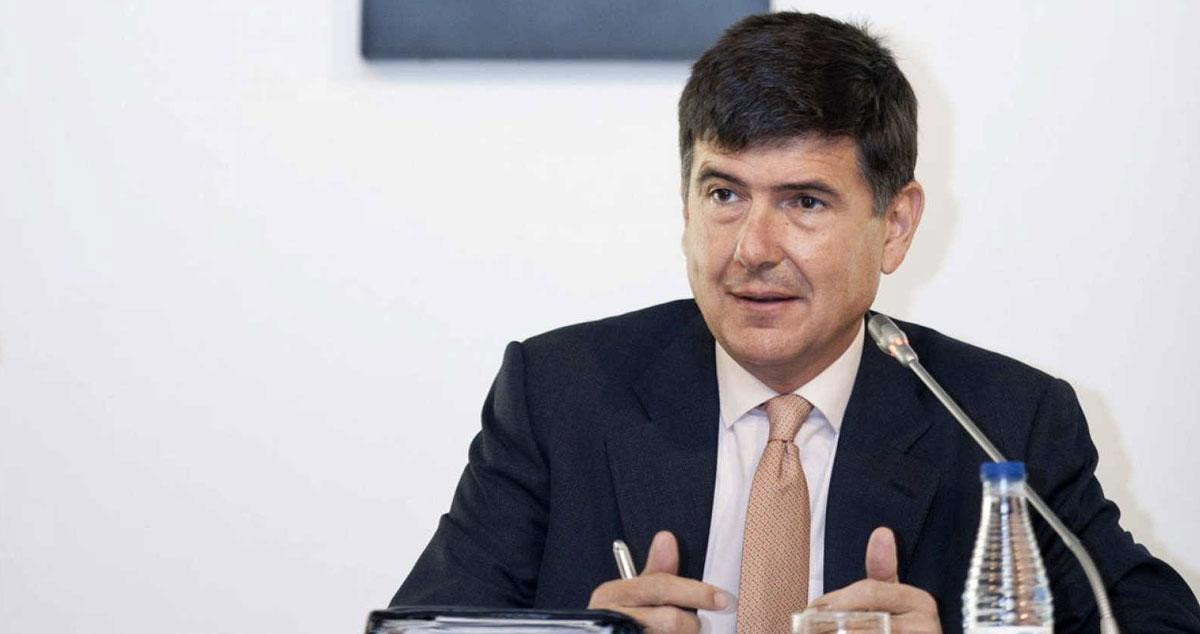 Manuel Pimentel, exministro de Trabajo con el PP que ha dictado el laudo de Endesa / EFE