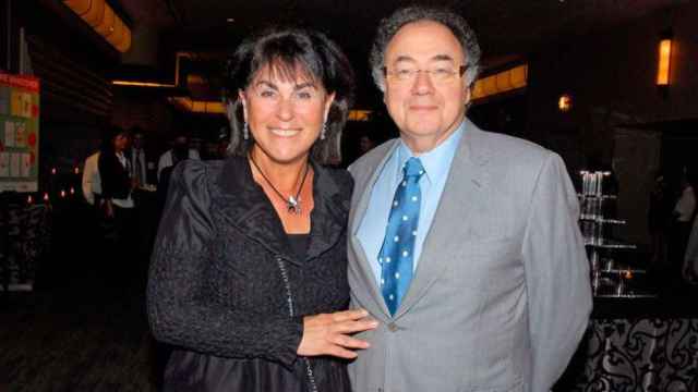 Barry Sherman y su mujer en una imagen de archivo / CD