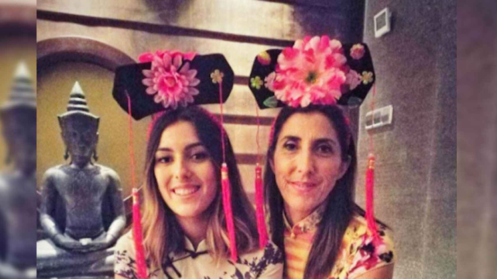 La presentadora y actriz, Paz Padilla, junto a su hija, en la fiesta de celebración de su 48 cumpleaños / CG
