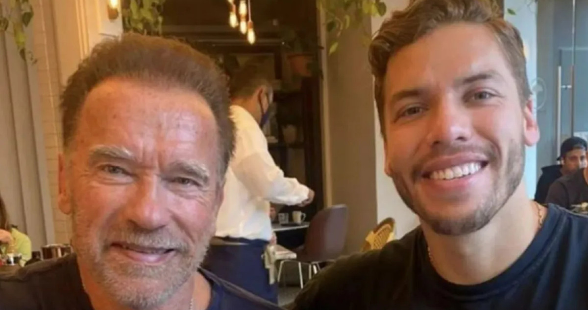 Arnold Schwarzenegger y su hijo Joseph Baena /INSTAGRAM