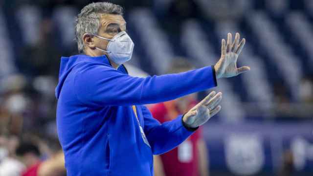 Xavi Pascual en un partido del Barça de balonmano / EFE