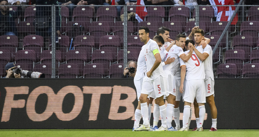 La celebración de los jugadores de España, tras ganar a Suiza en la Nations League / EFE
