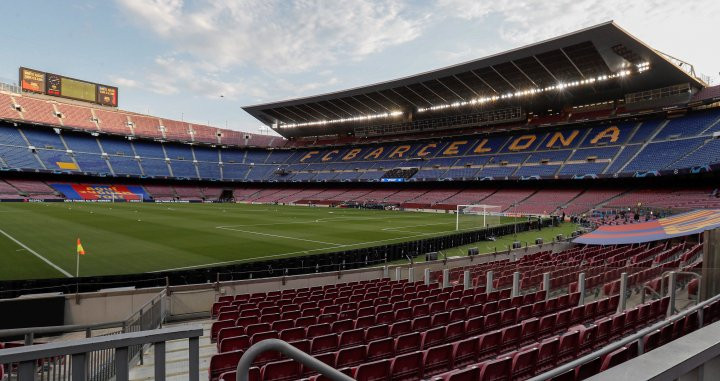 El Camp Nou vacío durante el Barça-Nápoles / EFE