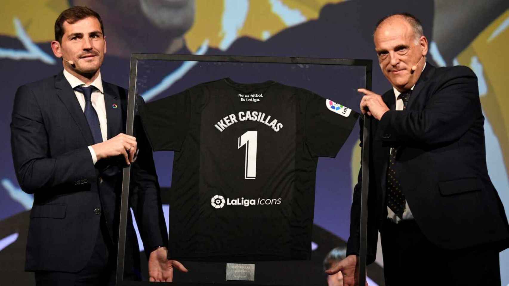 Casillas  y Tebas en un acto de la Liga / EFE