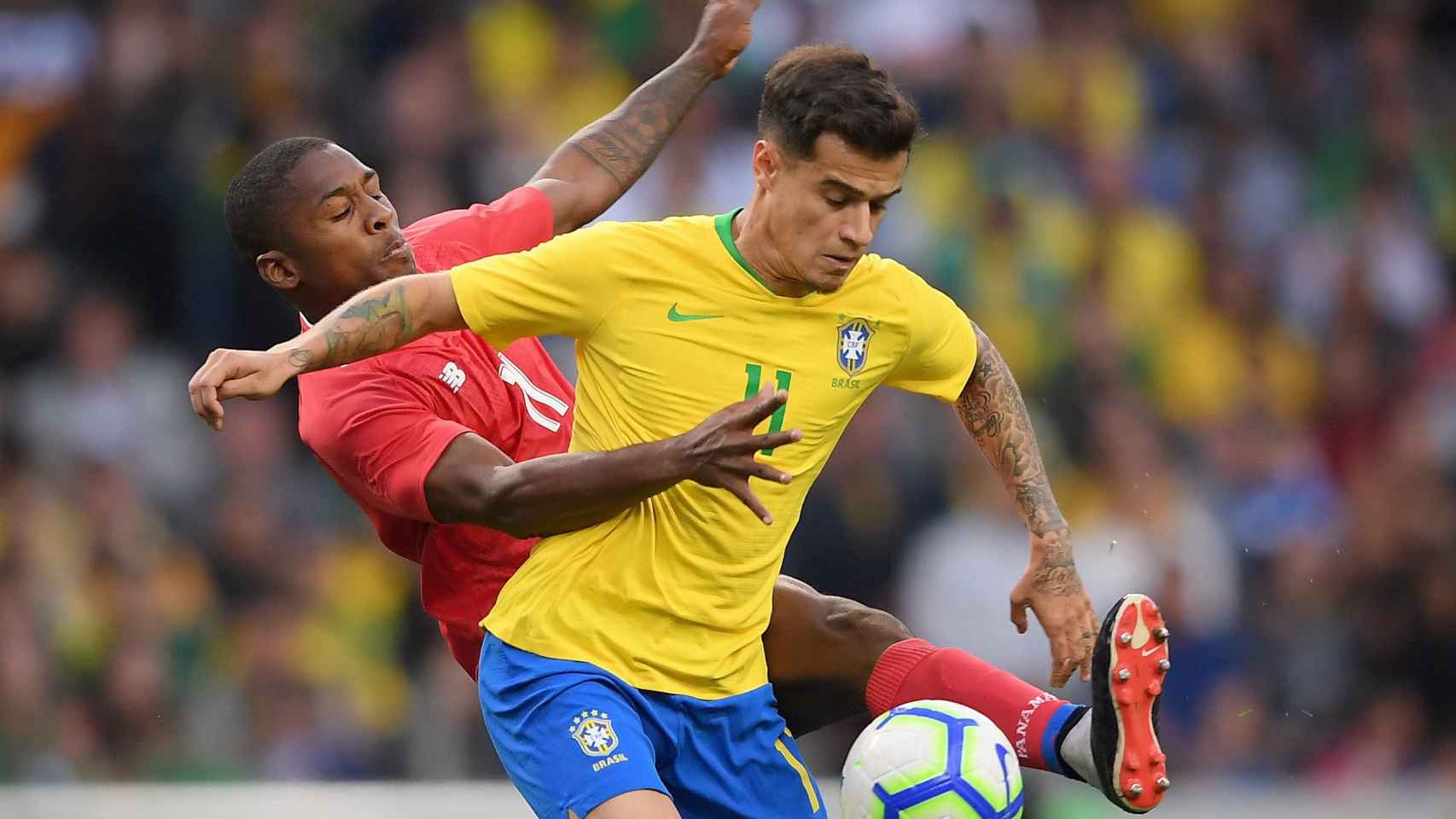 Coutinho jugando contra Panamá con la selección brasileña / EFE