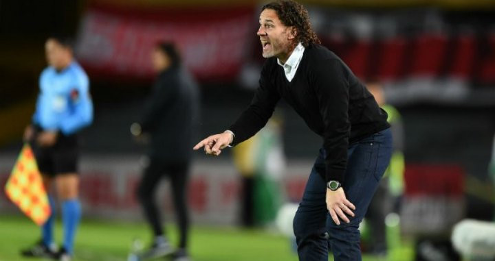Gabi Milito como entrenador / EFE