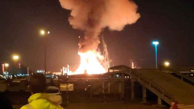 Incendio en la petroquímica de Tarragona / EP