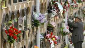 Cementerio de Poblenou de Barcelona: ¿quién tiene acceso a los servicios funerarios gratuitos?