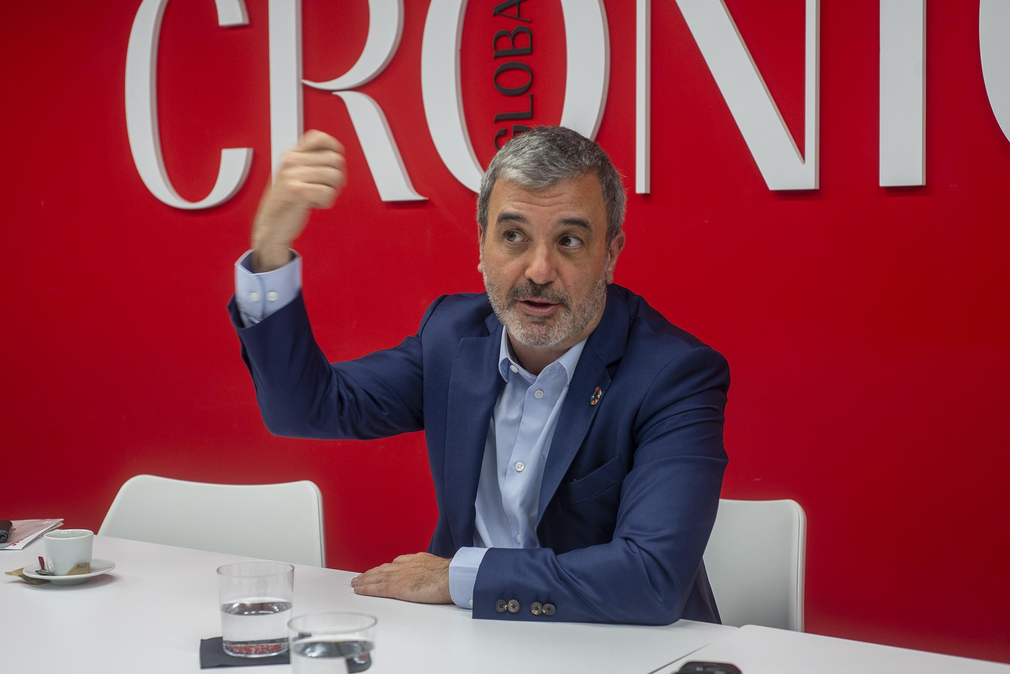 Jaume Collboni durante la entrevista en Crónica Global / LENA PRIETO