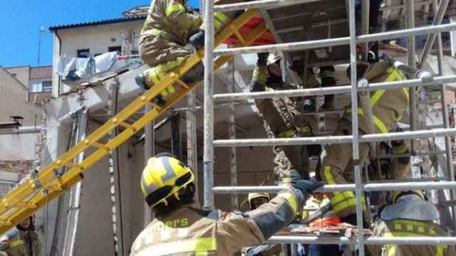 bomberos obreros girona