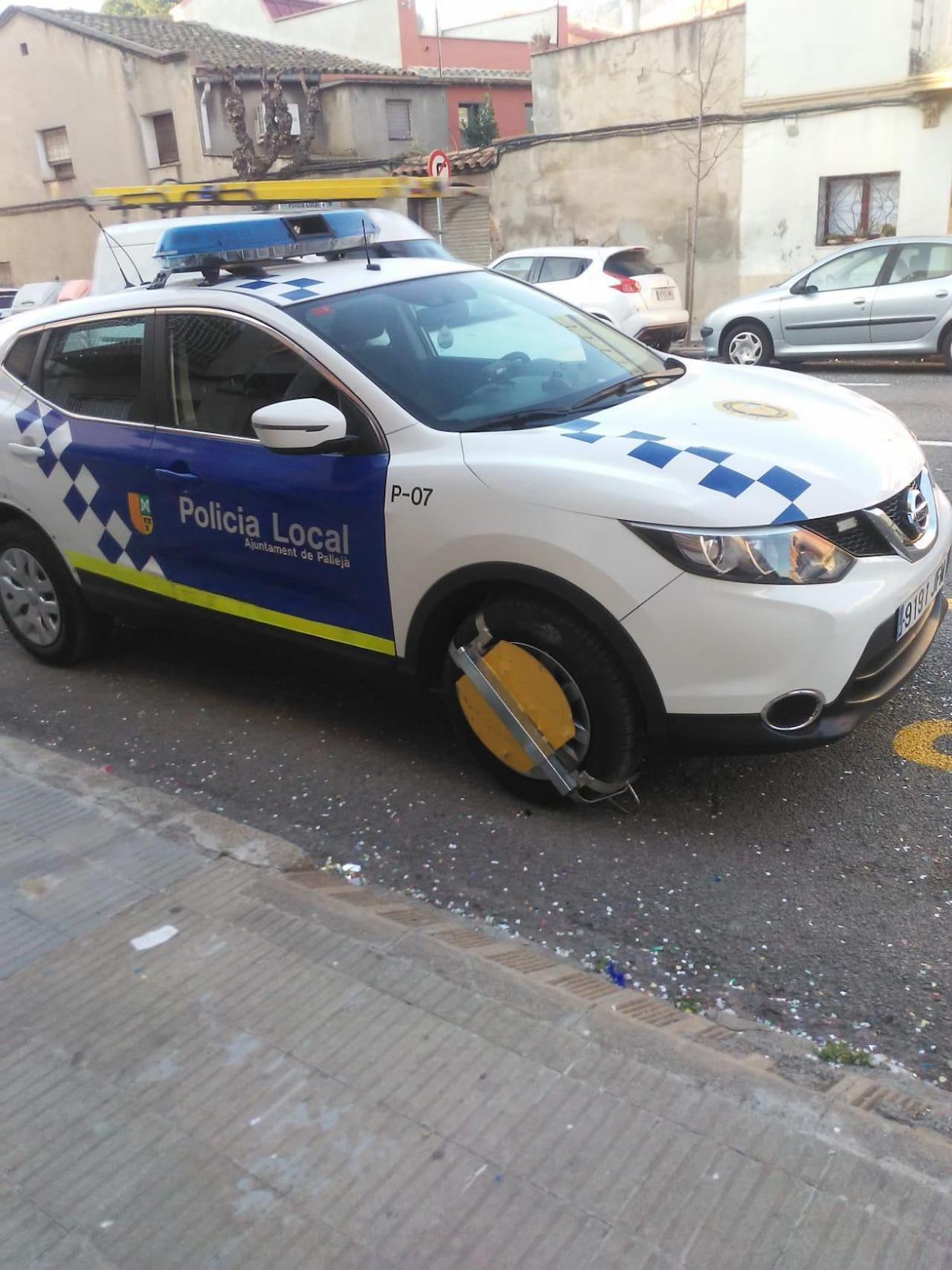 Coche patrulla de la Policía Local de Pallejà / CG