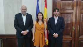 Irene Montero, Ministra de Igualdad junto a José María Torres, presidente de Conpymes y José Manuel de Pablos, director de la confederación / CONPYMES