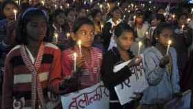 Varias niñas en una protesta en la India, en una imagen de archivo / EFE