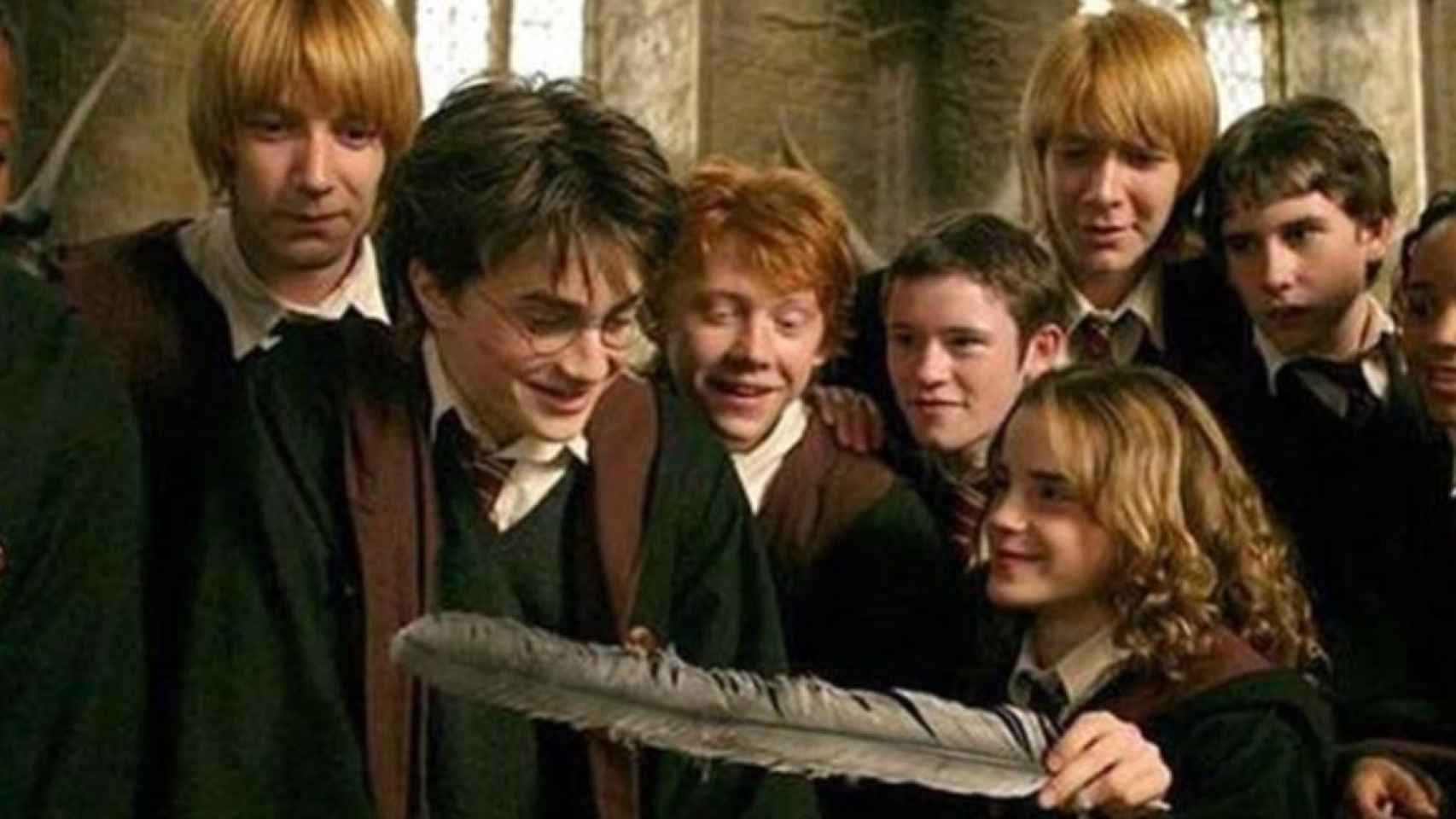 Harry Potter y el resto de sus compañeros de Hogwarts /  WARNER BROS PICTURES