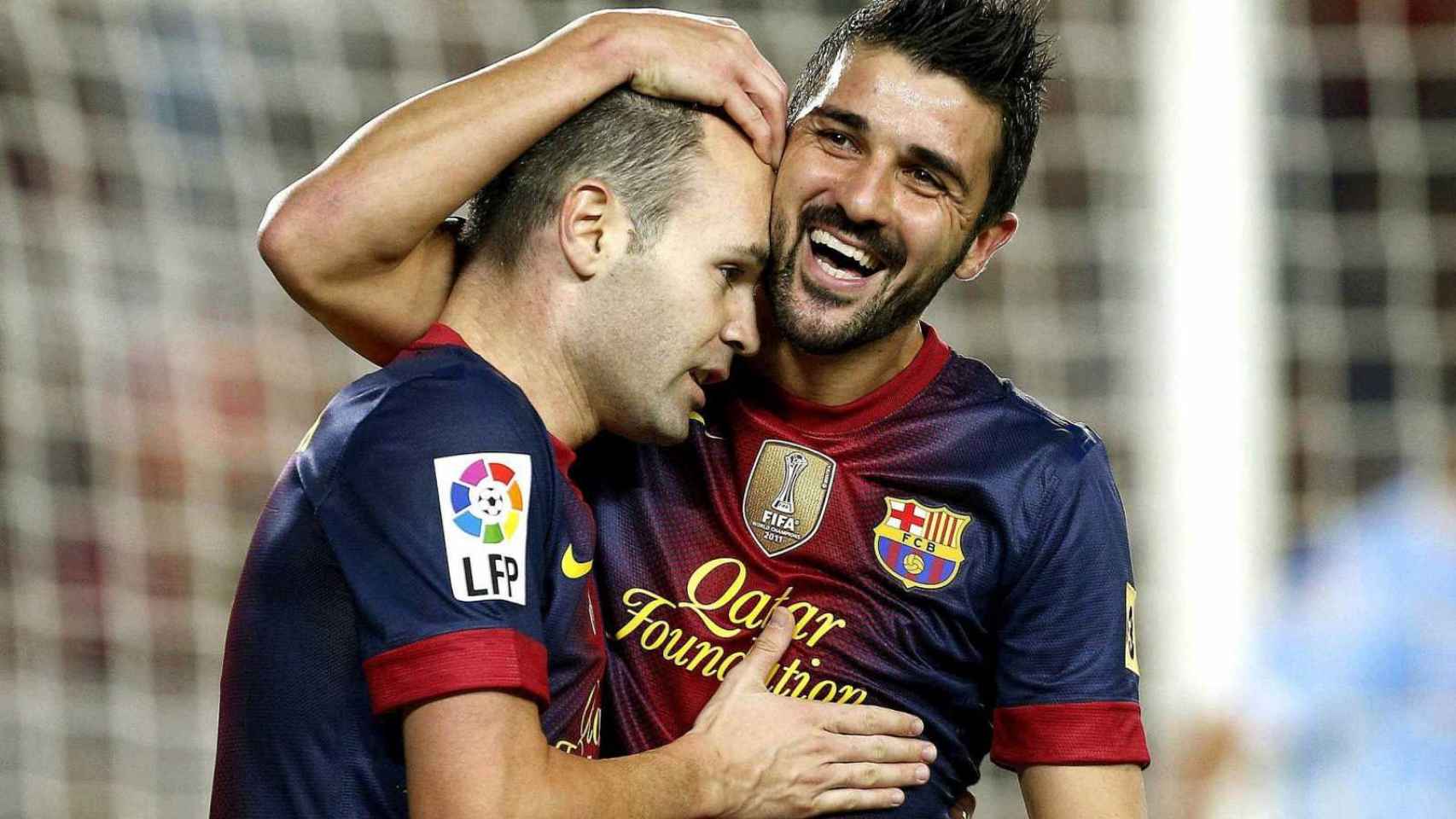 David Villa celebra un gol con Andrés Iniesta / EFE