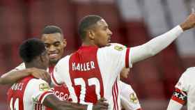 Haller, estrella del Ajax, celebrando un gol / EFE