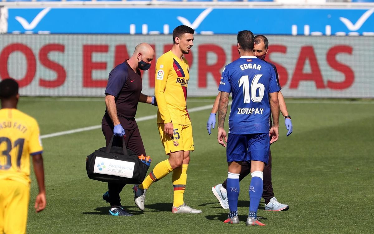 Clement Lenglet retirándose lesionado / FC Barcelona
