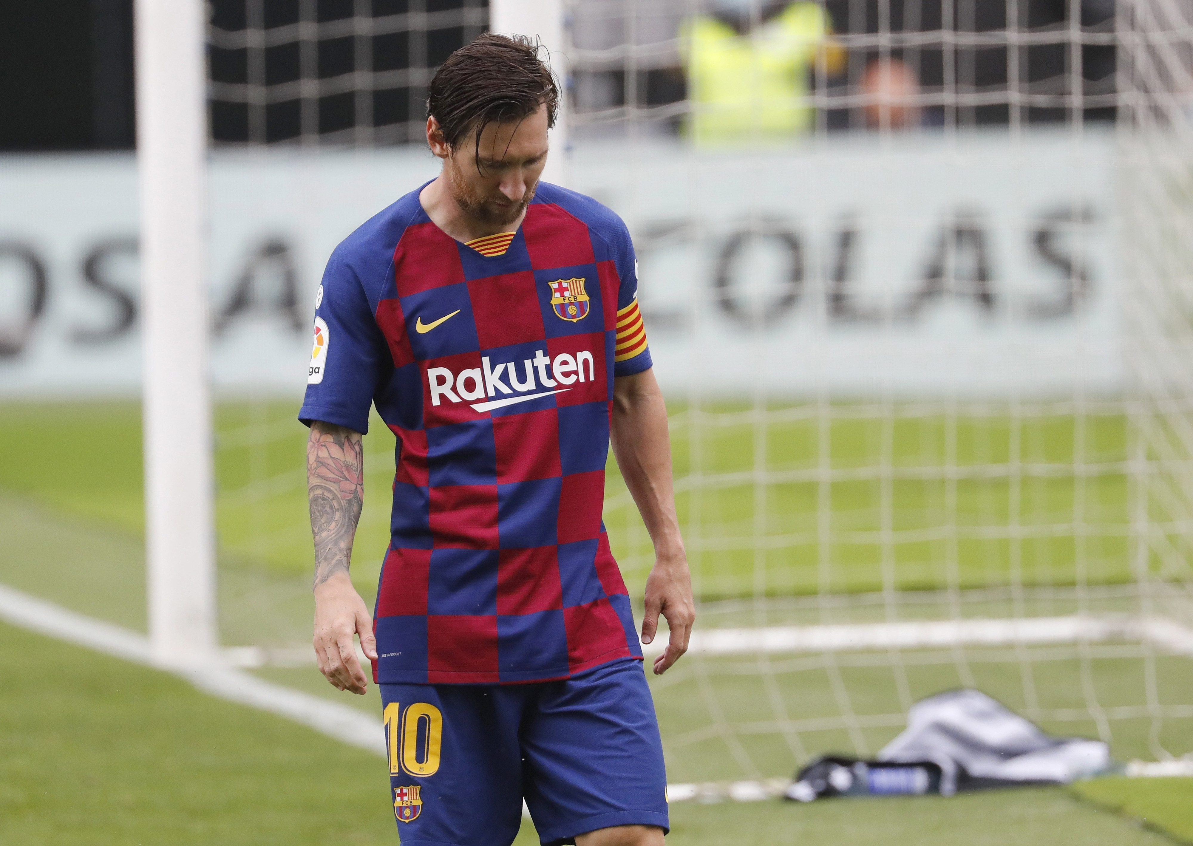Leo Messi, cabizbajo tras el empate contra el Celta | EFE