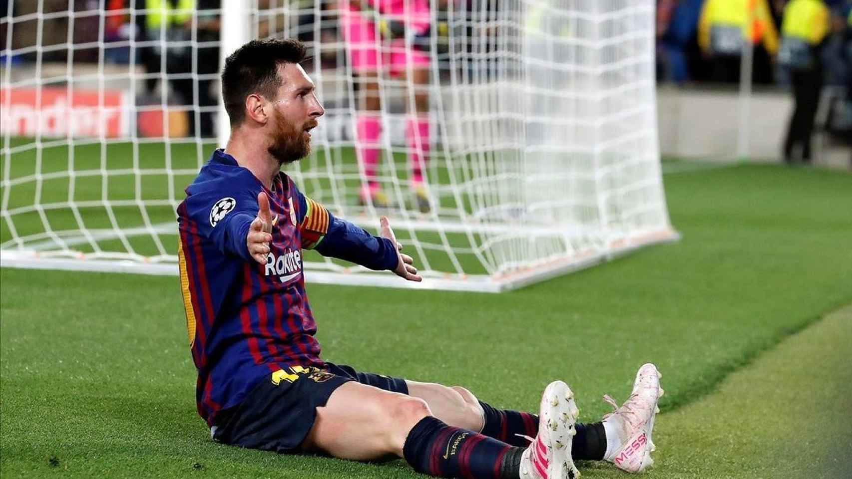 Leo Messi celebra el gol que anotó ante el Liverpool / EFE