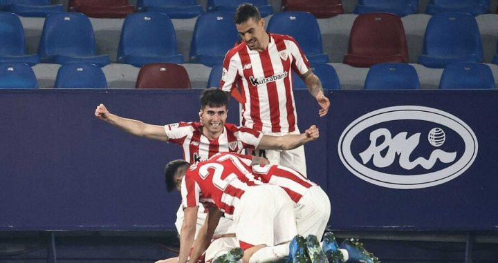 Berenguer, celebrando su gol decisivo contra el Levante | EFE