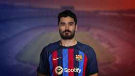 Así le quedará la camiseta del Barça a Ilkay Gundogan / CULEMANIA